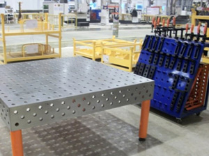 三維柔性組合焊接工裝